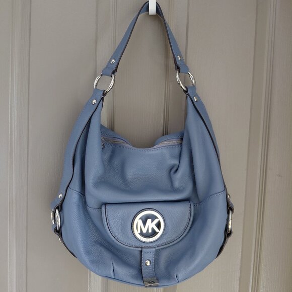 Michael Kors Blue Leather Shoulder Bag - Picture 1 of 10